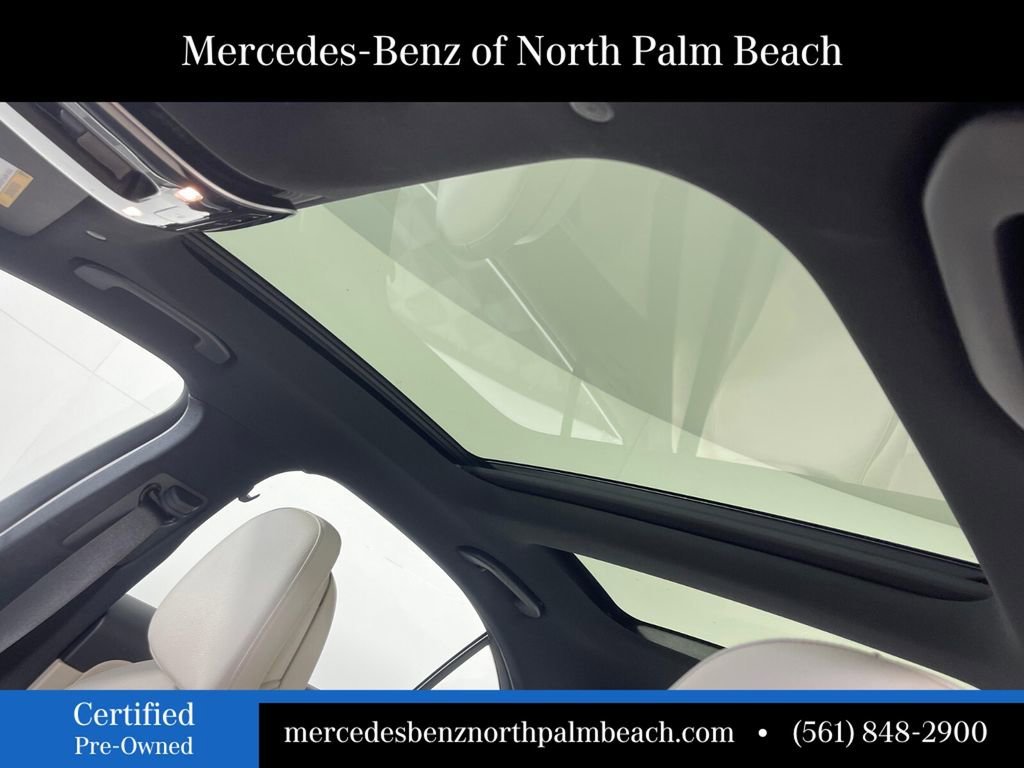 Used 2022 Mercedes-Benz C 300 4MATIC Sedan image 12