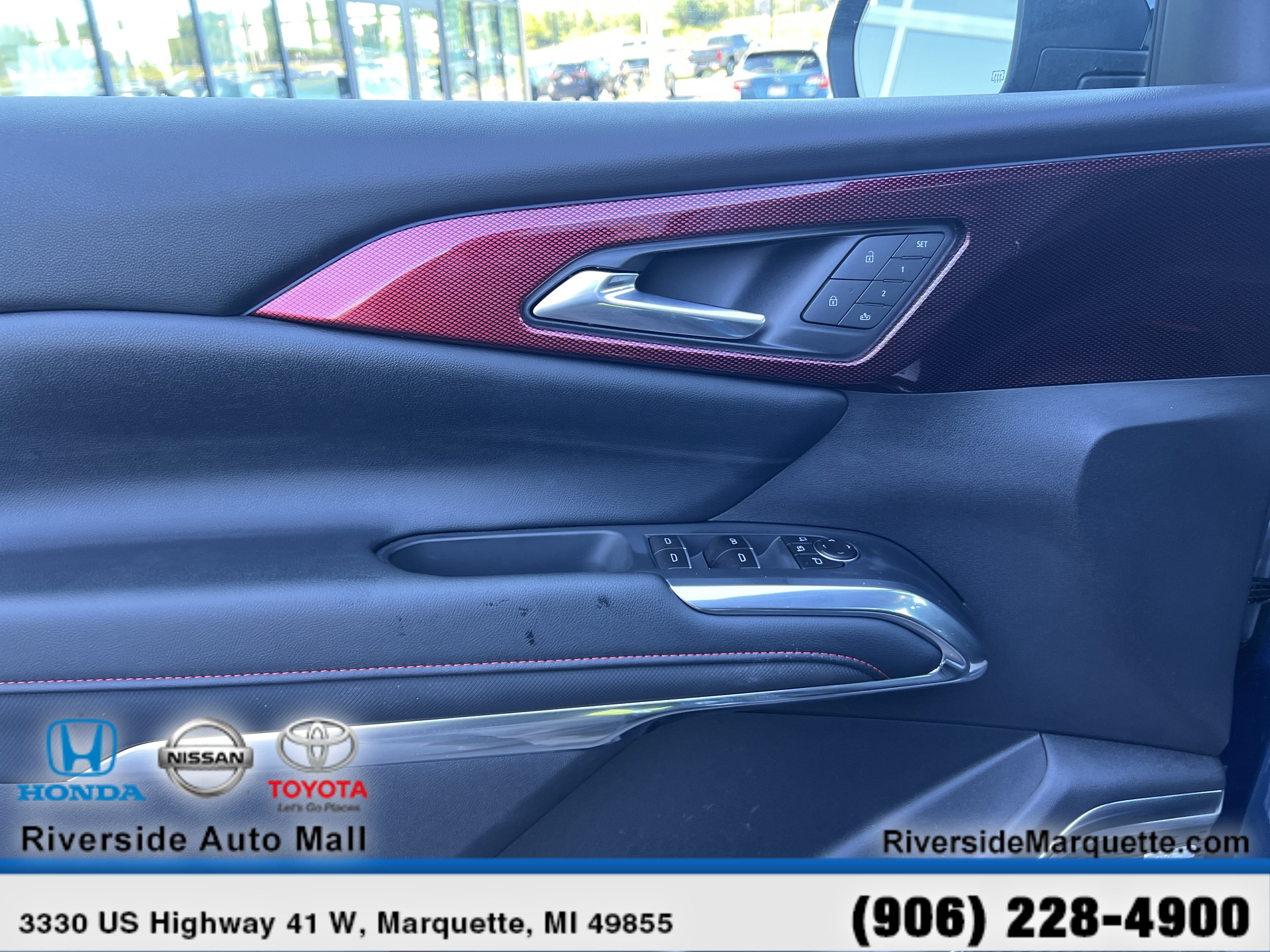 Used 2026 Chevrolet Traverse RS w/ LPO, Floor Liner Package AWD/4WD image 23