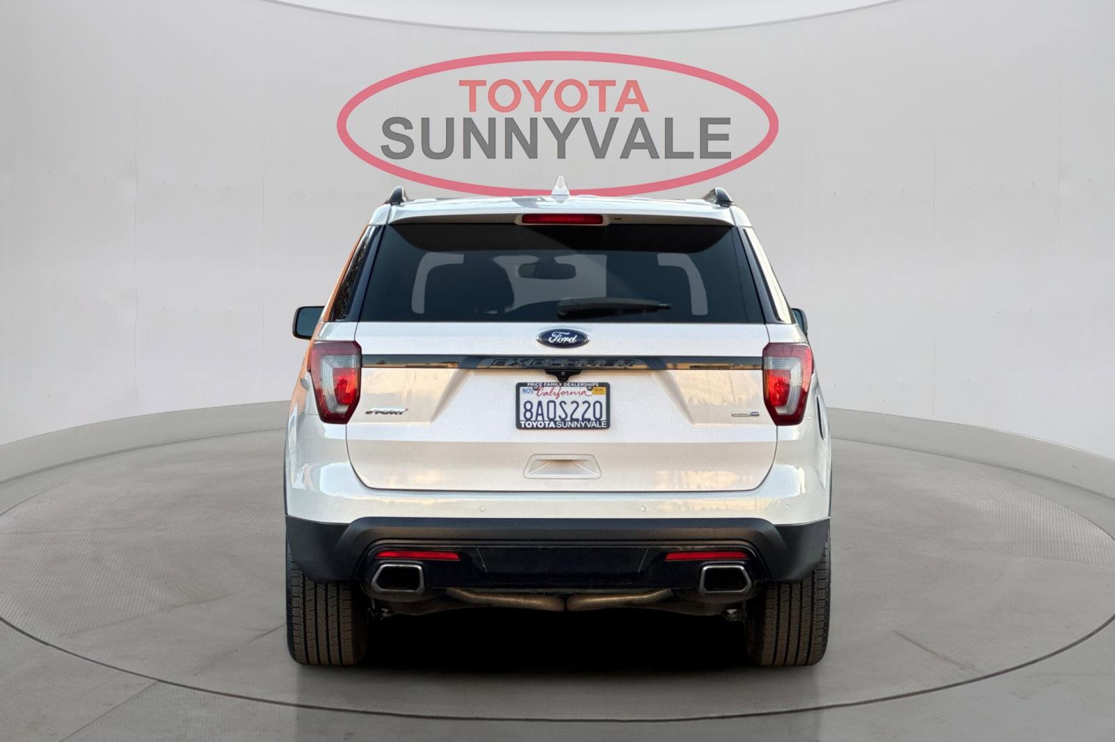 Used 2017 Ford Explorer Sport w/ Equipment Group 401A image 8