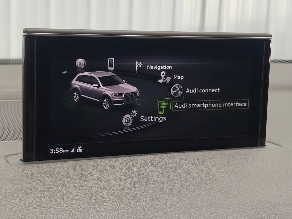 Used 2017 Audi Q7 3.0T Prestige AWD/4WD image 44