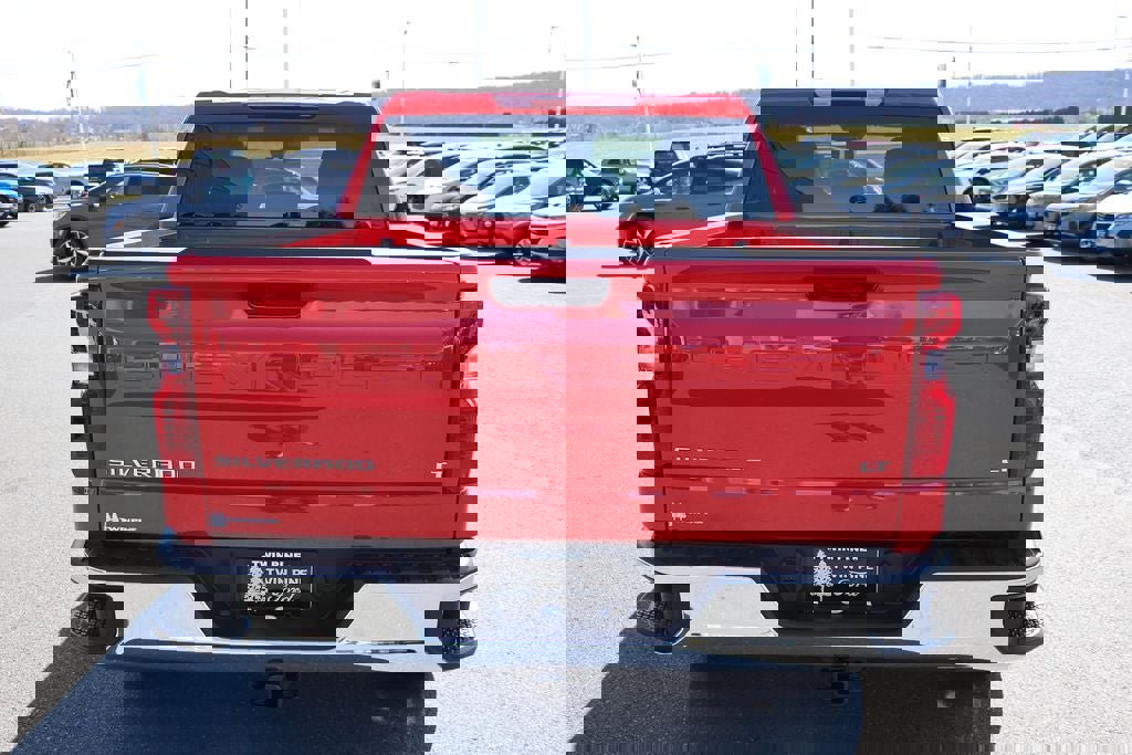 Used 2026 Chevrolet Silverado 1500 LT AWD/4WD image 6