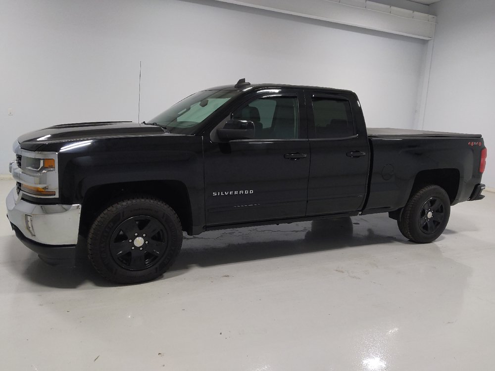 Used 2018 Chevrolet Silverado 1500 LT w/ All Star Edition AWD/4WD image 2