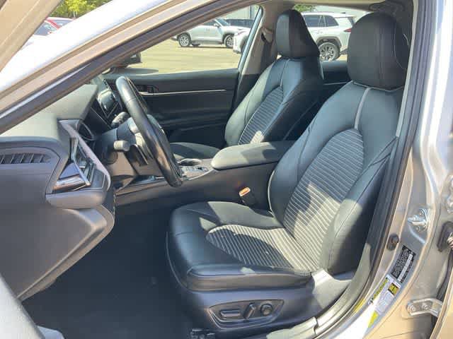 Used 2024 Toyota Camry SE w/ Audio Upgrade Package FWD image 12