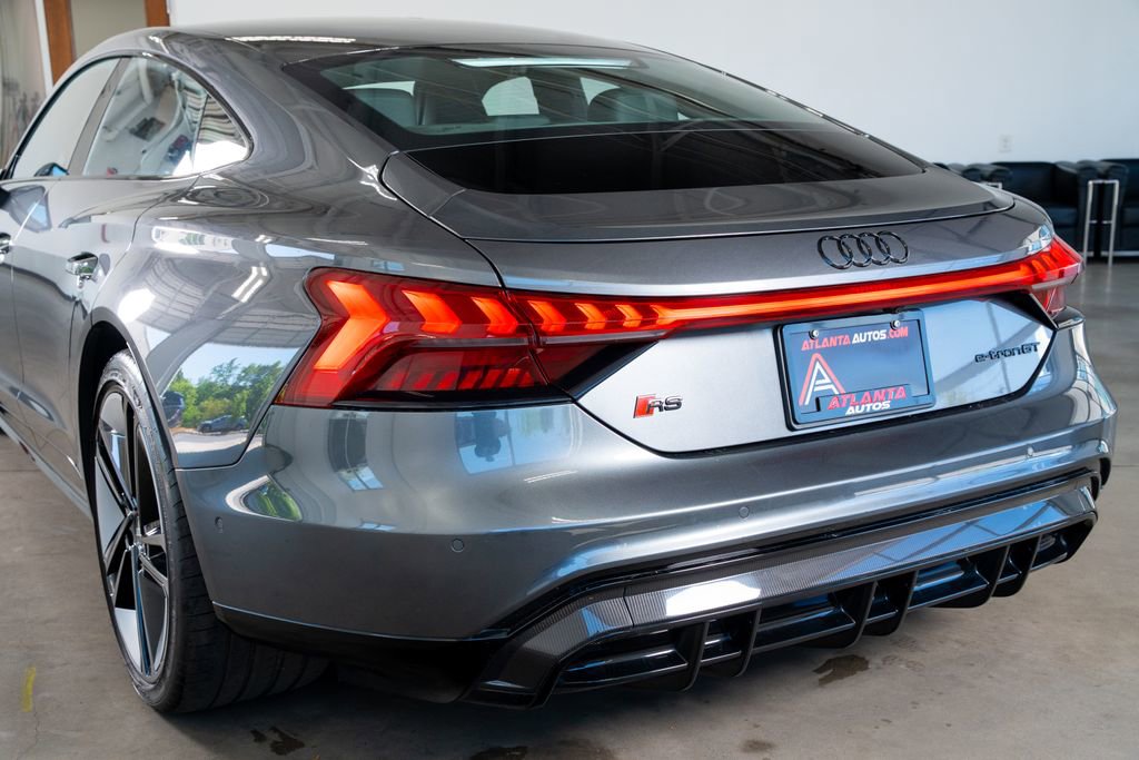 Used 2022 Audi RS e-tron GT w/ Year 1 Package image 21
