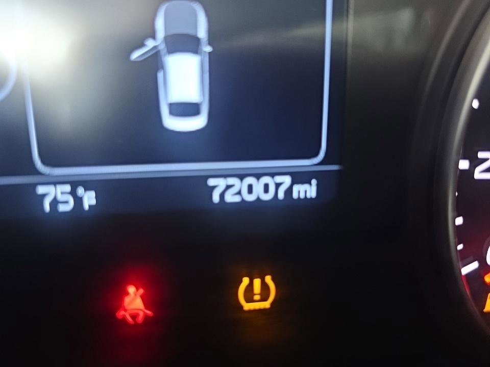 Used 2018 Kia Optima LX image 10