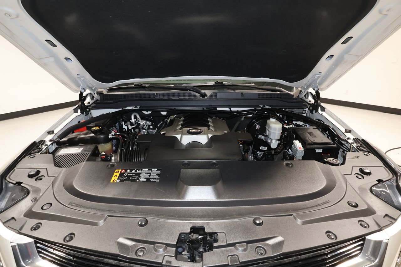 Used 2019 Cadillac Escalade Luxury AWD/4WD image 21