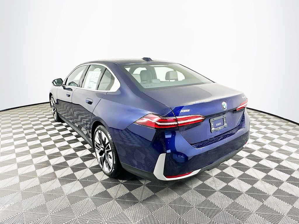 New 2026 BMW 540i xDrive image 6