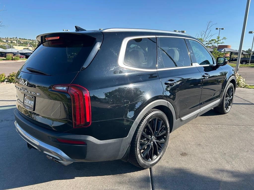 Used 2022 Kia Telluride SX w/ SX Prestige Package AWD/4WD image 9