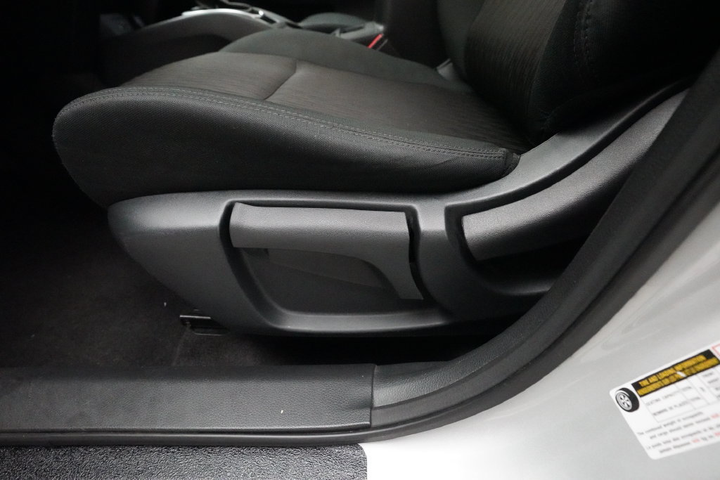 Used 2020 Nissan Rogue S AWD/4WD image 27