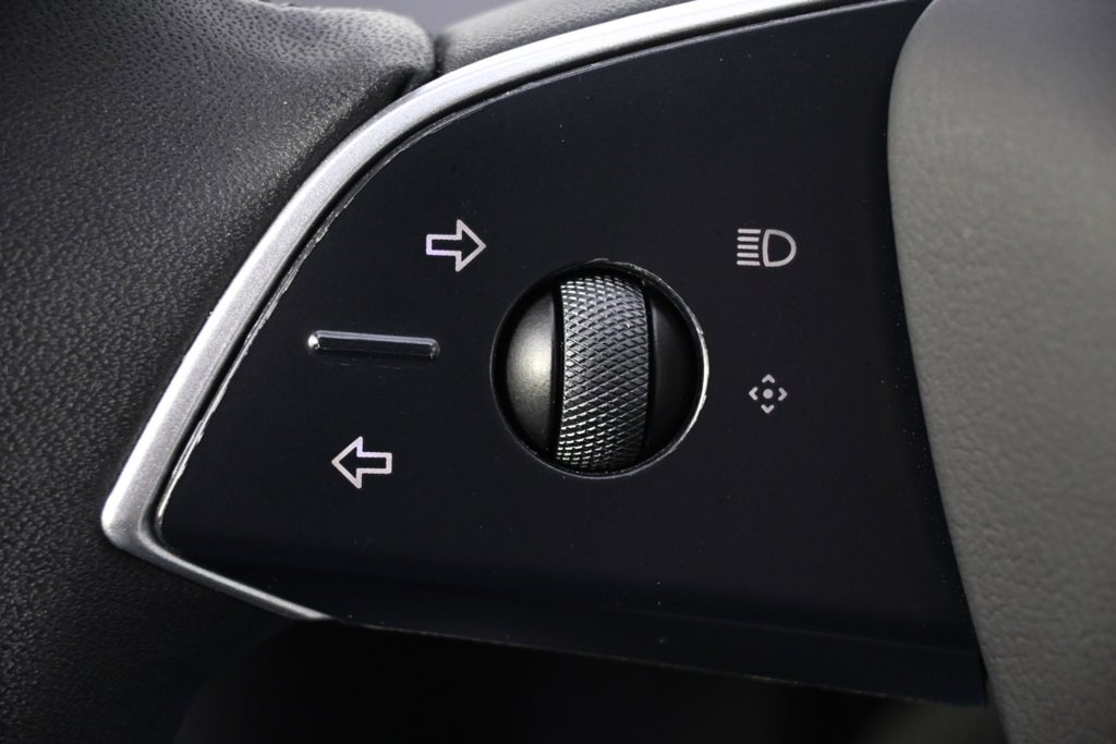 Used 2025 Tesla Model 3 Long Range image 31