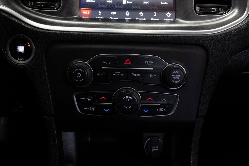 Used 2018 Dodge Charger R/T image 33