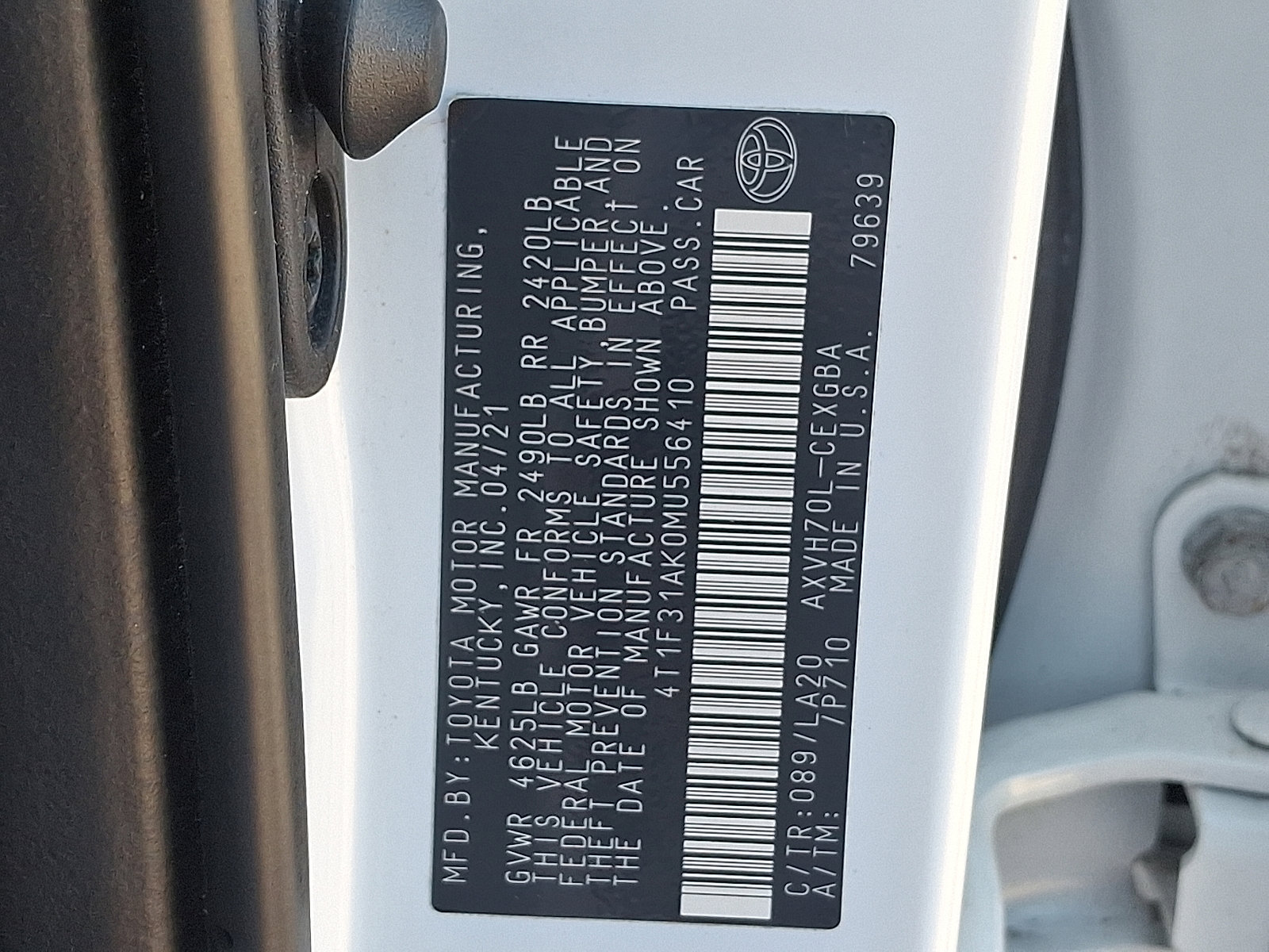 Certified 2021 Toyota Camry XLE w/ Navigation Upgrade Package image 27