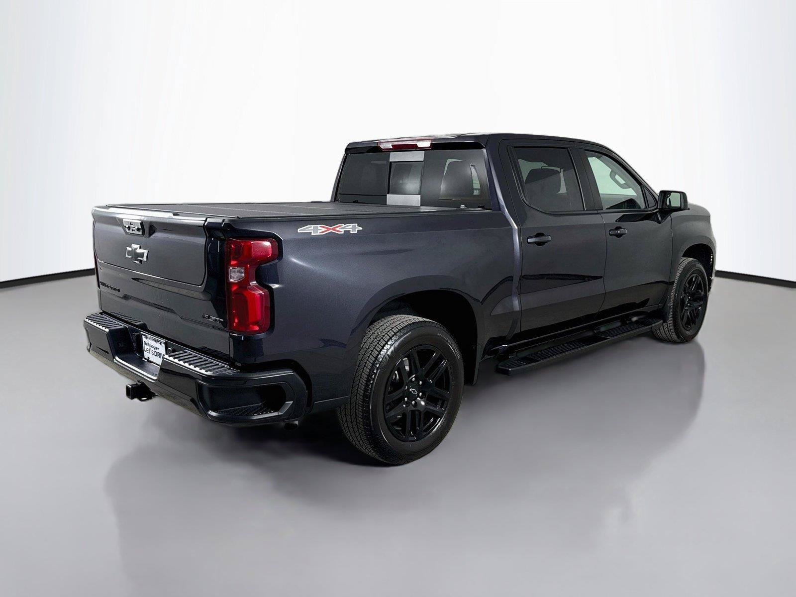 Used 2024 Chevrolet Silverado 1500 RST w/ Convenience Package II AWD/4WD image 9