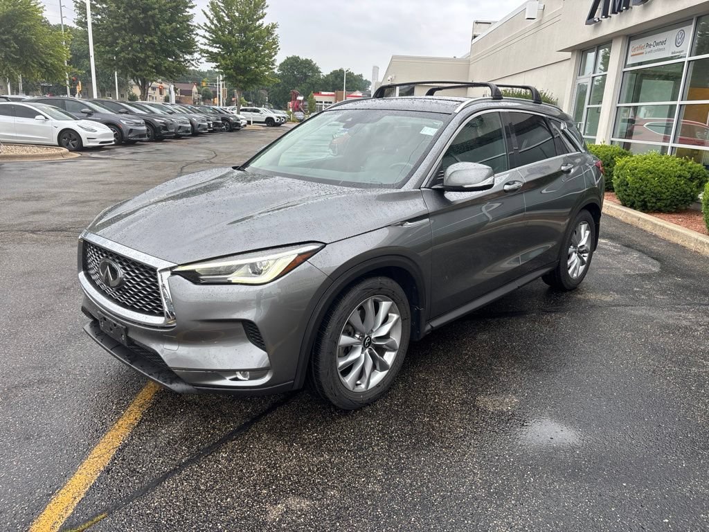 Used 2020 INFINITI QX50 Luxe w/ Navigation Package AWD/4WD image 4