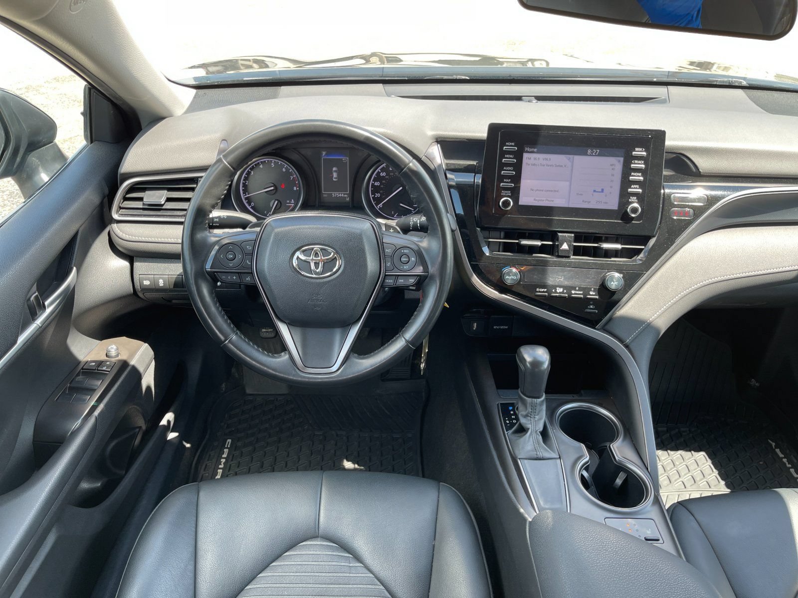 Used 2023 Toyota Camry SE FWD image 15