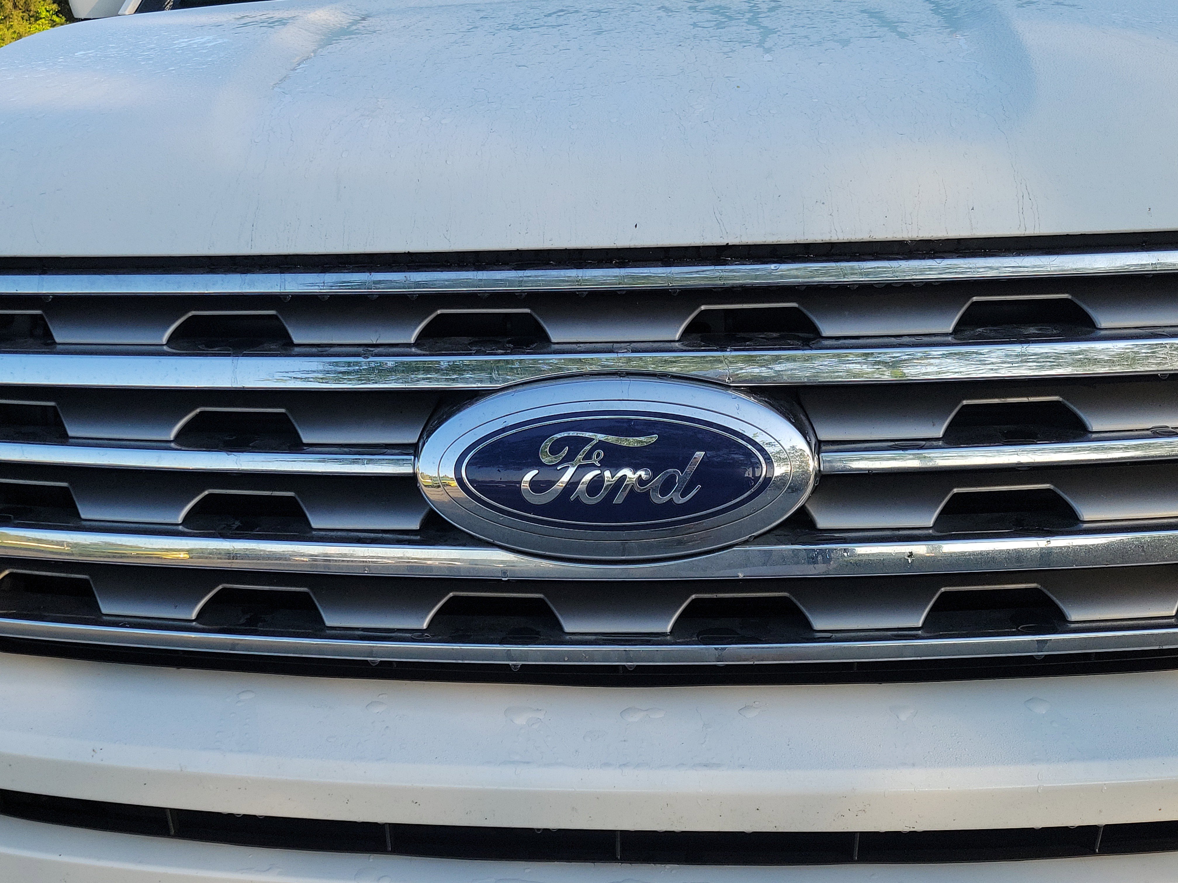 Used 2020 Ford Expedition Limited w/ Equipment Group 301A image 5