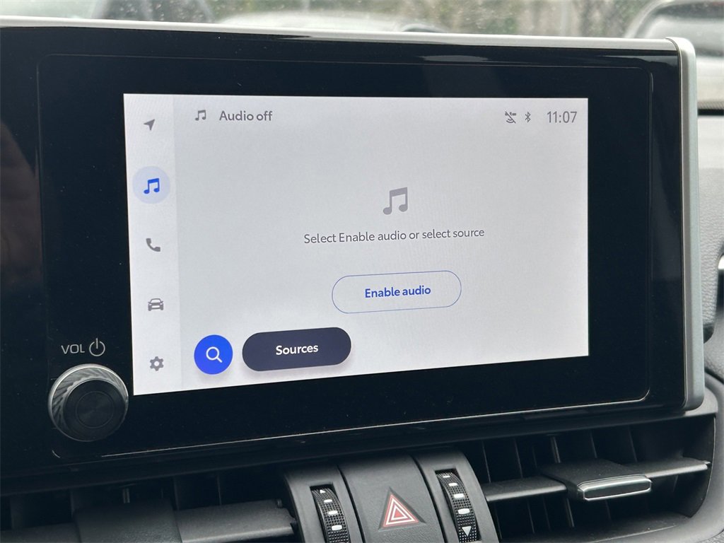 Used 2024 Toyota RAV4 XLE Premium image 31