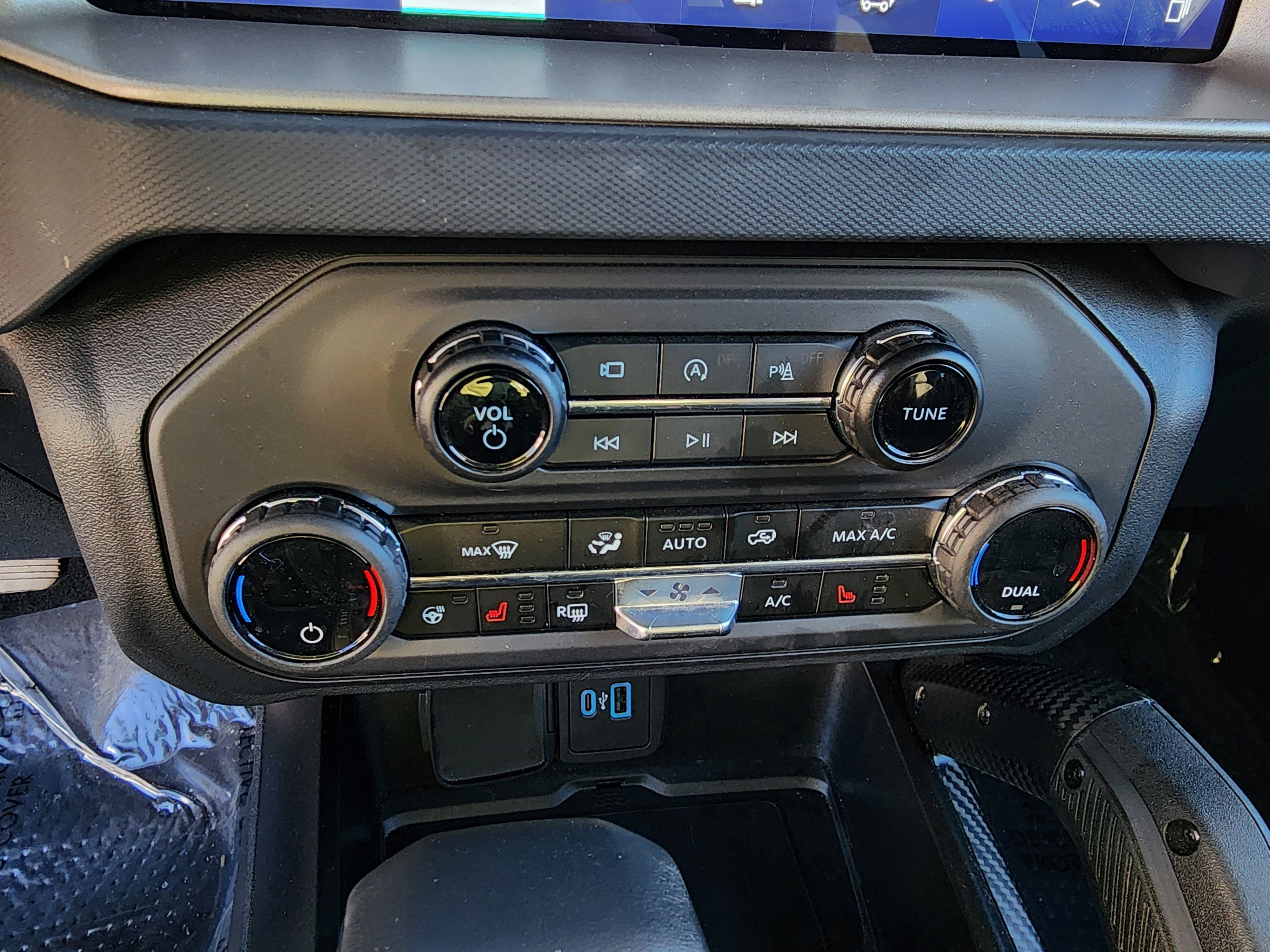 Used 2023 Ford Bronco Raptor image 23