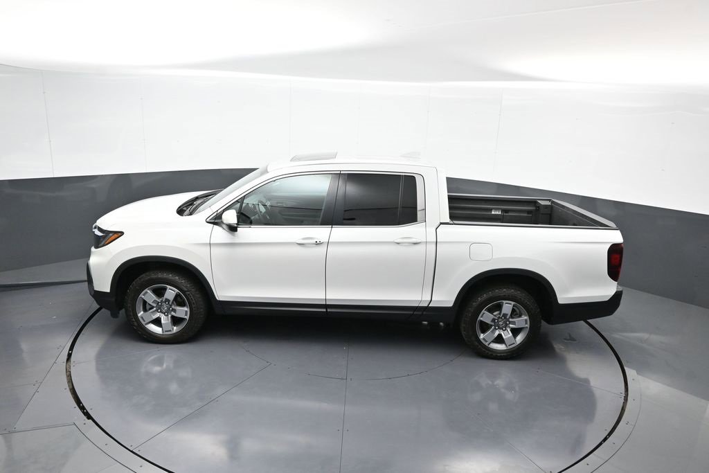 Certified 2025 Honda Ridgeline RTL image 41