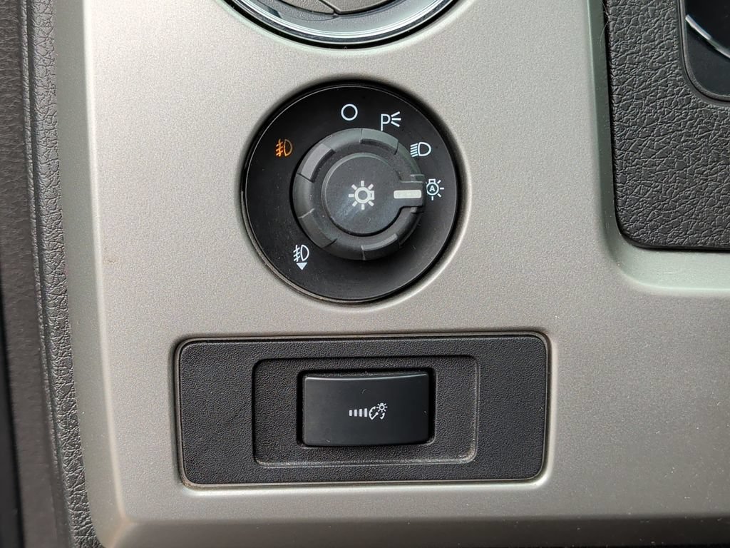 Used 2013 Ford F150 Lariat w/ Luxury Equipment Group AWD/4WD image 14
