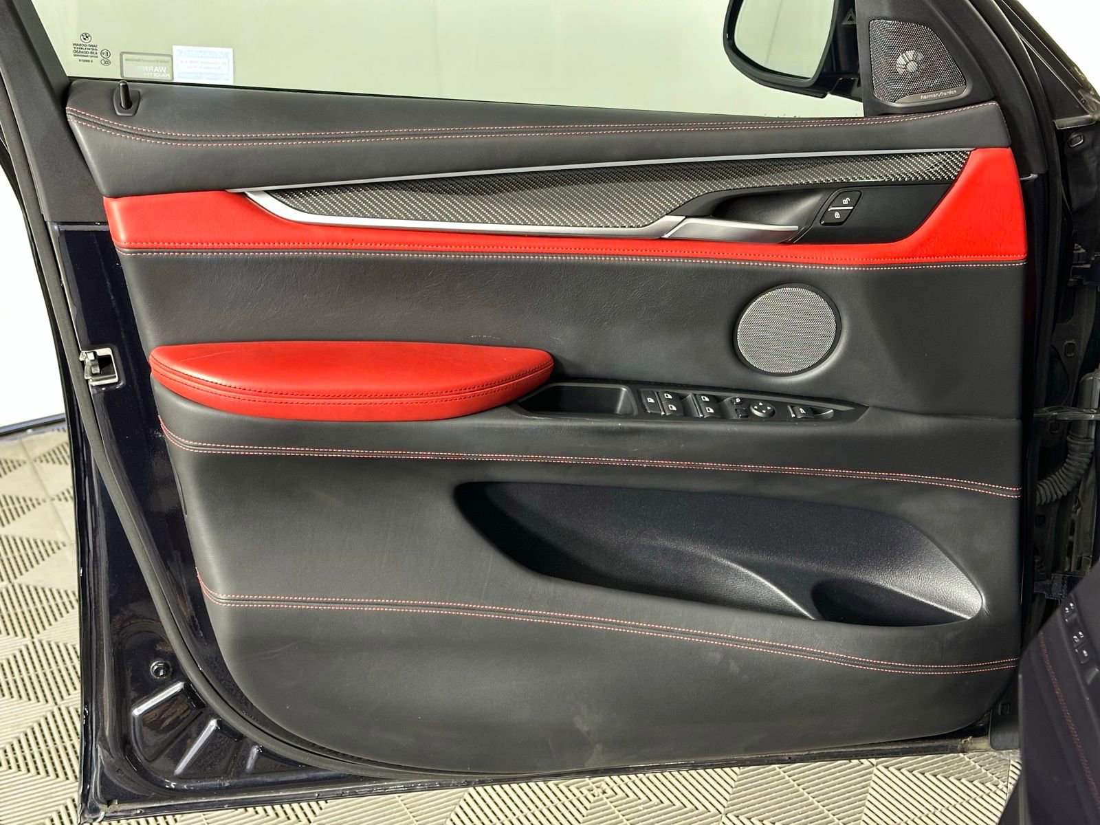 Used 2018 BMW X6 M AWD/4WD image 39