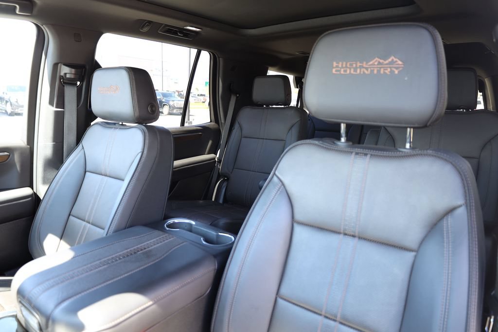 Used 2025 Chevrolet Tahoe High Country w/ Sun And Tow Package AWD/4WD image 16