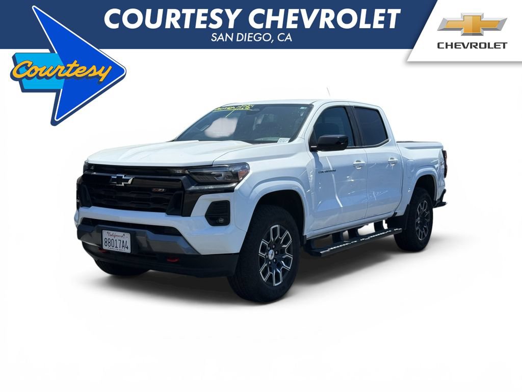 Used 2024 Chevrolet Colorado Z71 w/ Advanced Trailering Package AWD/4WD image 1