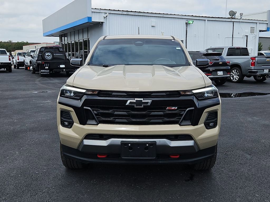 Used 2023 Chevrolet Colorado Z71 w/ Z71 Convenience Package 2 AWD/4WD image 28