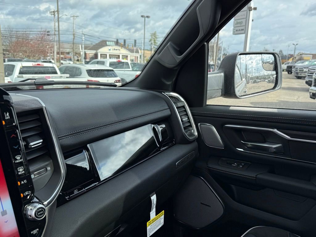 New 2026 RAM 1500 Laramie AWD/4WD image 25