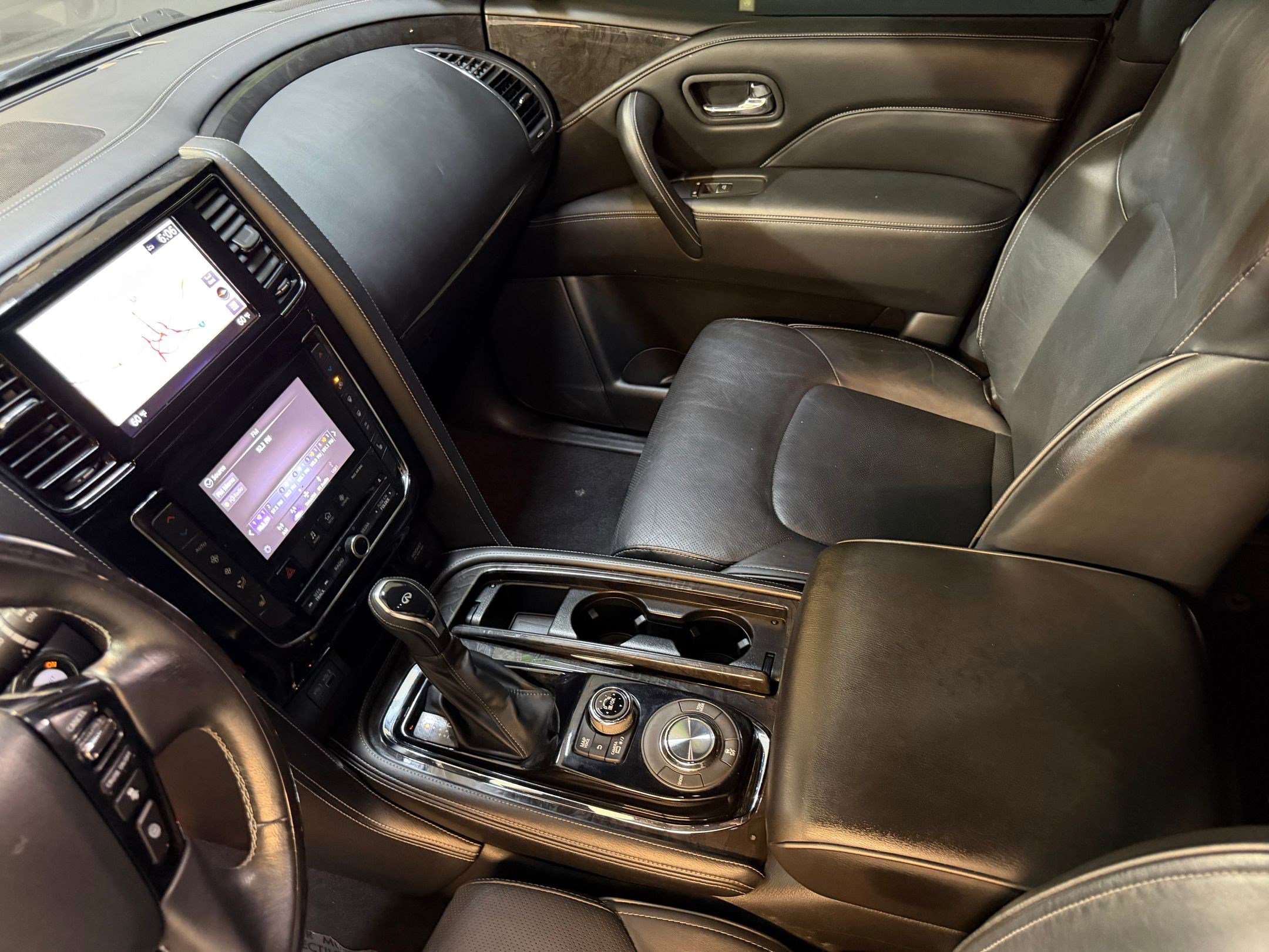 Used 2020 INFINITI QX80 Luxe w/ Edition 30 Package RWD image 36