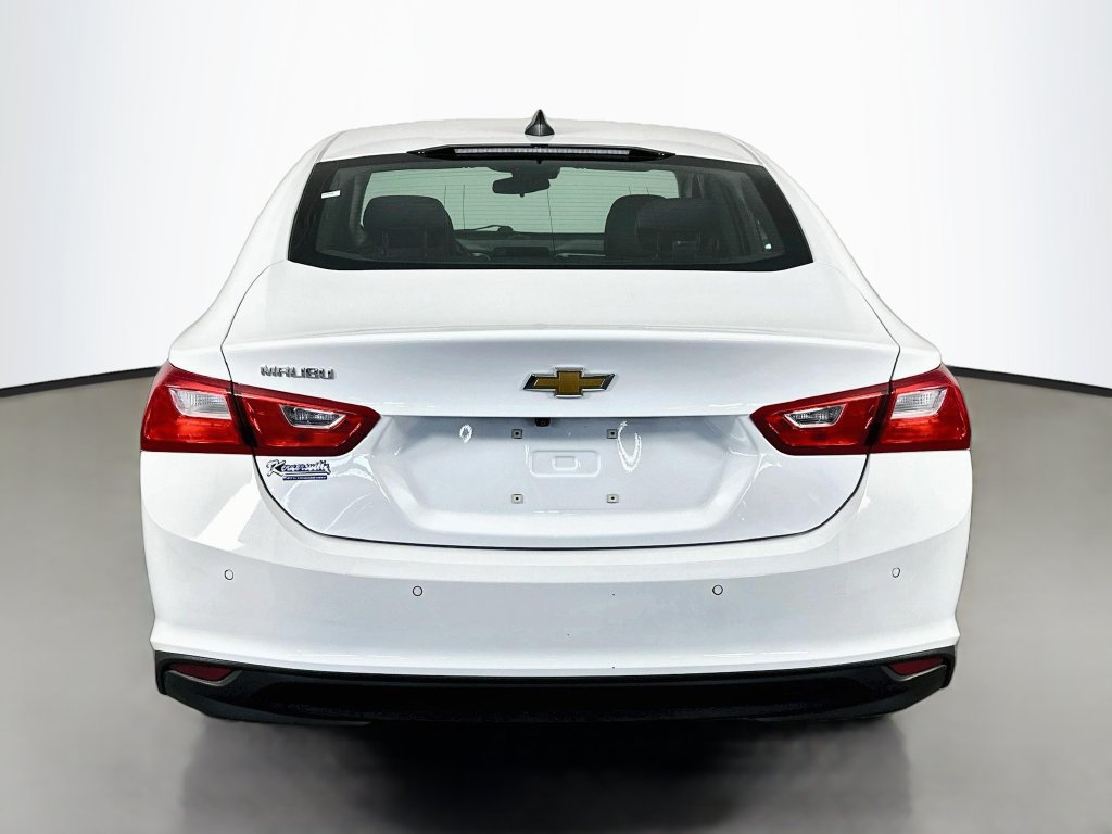 Used 2024 Chevrolet Malibu LS w/ Driver Confidence Package FWD image 6