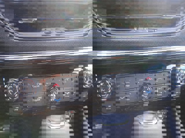 New 2026 Jeep Compass Limited image 15