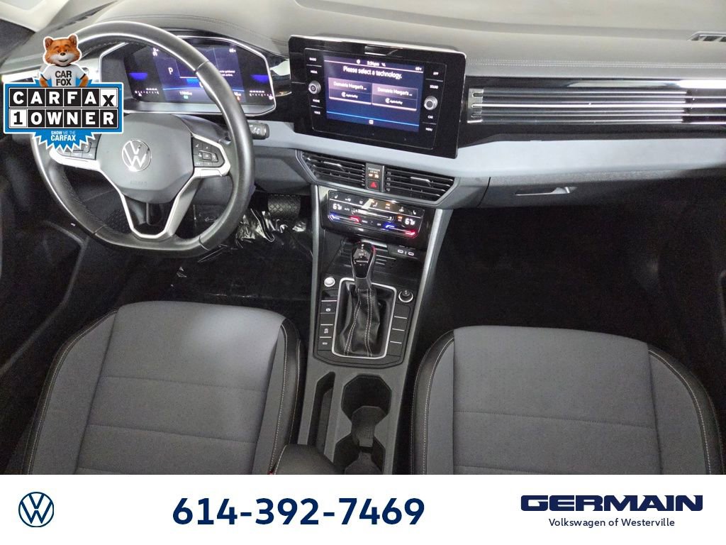 Certified 2025 Volkswagen Jetta SE w/ Sunroof Package FWD image 26