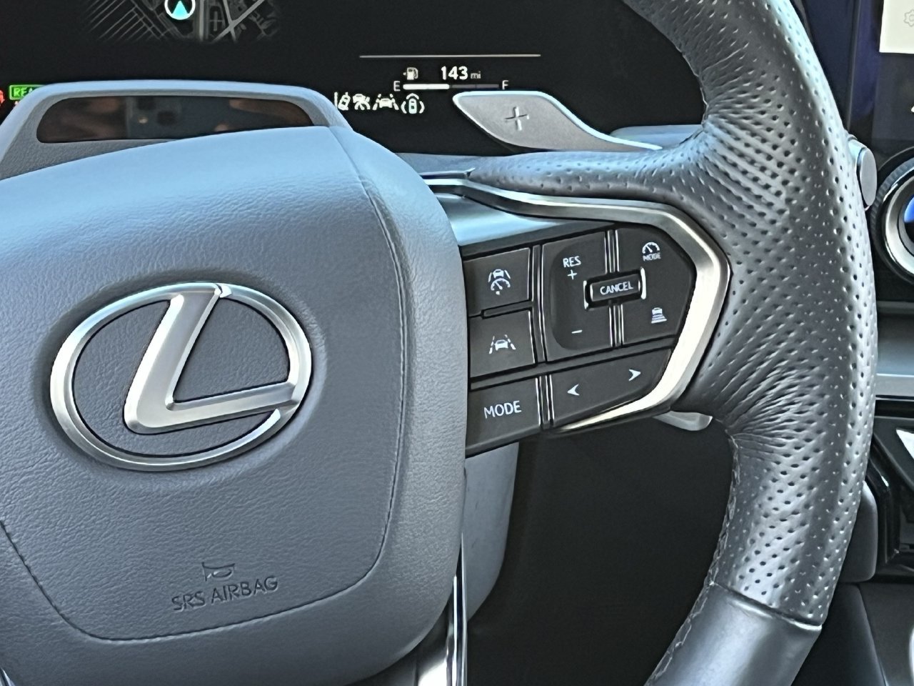 Used 2025 Lexus TX 500h AWD w/ Technology Package image 14