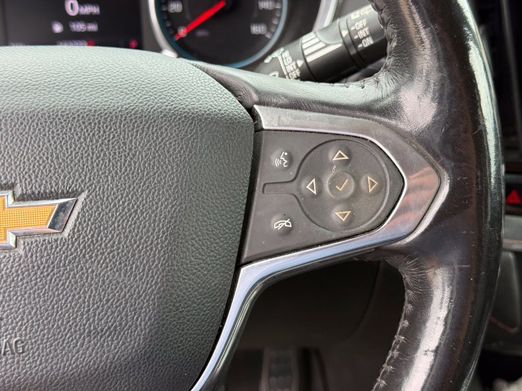 Used 2020 Chevrolet Traverse LT FWD image 16