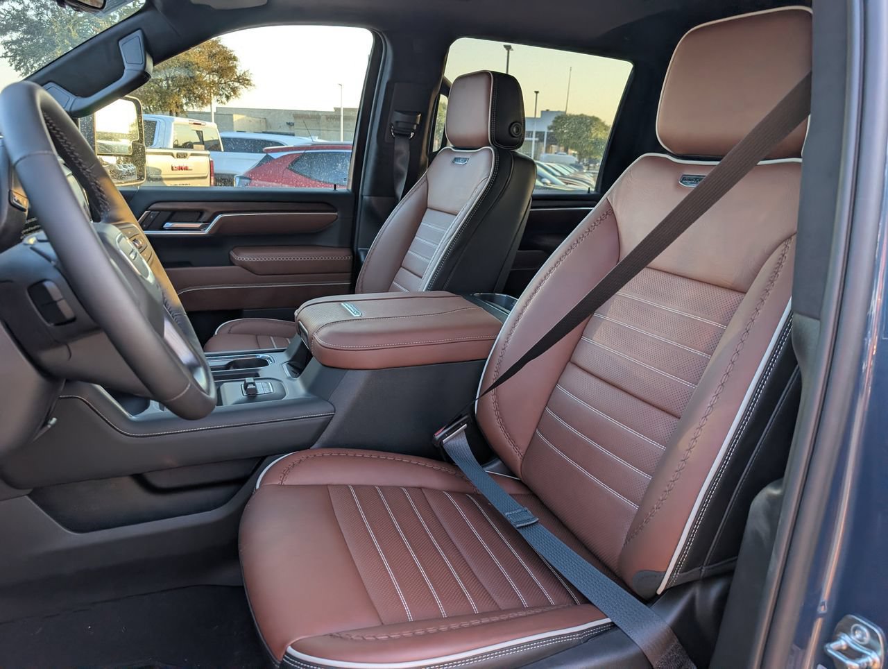 New 2026 GMC Sierra 2500 Denali Ultimate AWD/4WD image 19