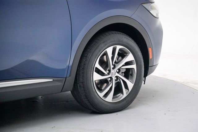 Used 2022 Buick Envision Essence w/ Safety Package image 12