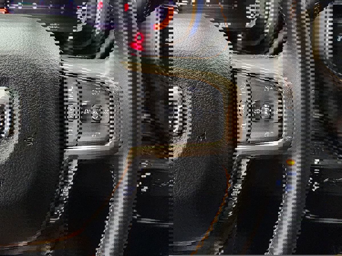 Used 2024 RAM 2500 Limited w/ Safety Group image 54