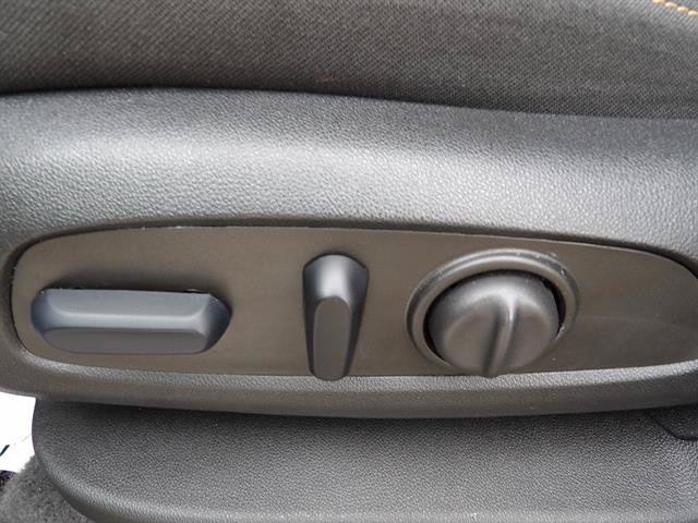 Used 2024 Chevrolet Equinox LT AWD/4WD image 15