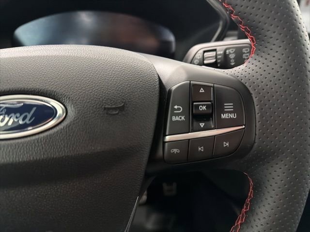 Used 2023 Ford Escape ST-Line Elite image 17