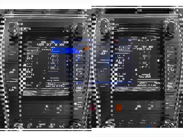 Used 2015 Toyota Camry XSE image 7