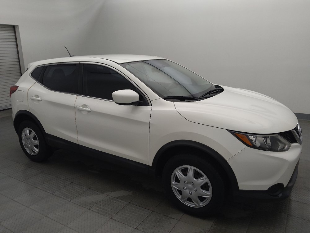 Used 2017 Nissan Rogue Sport S FWD image 11