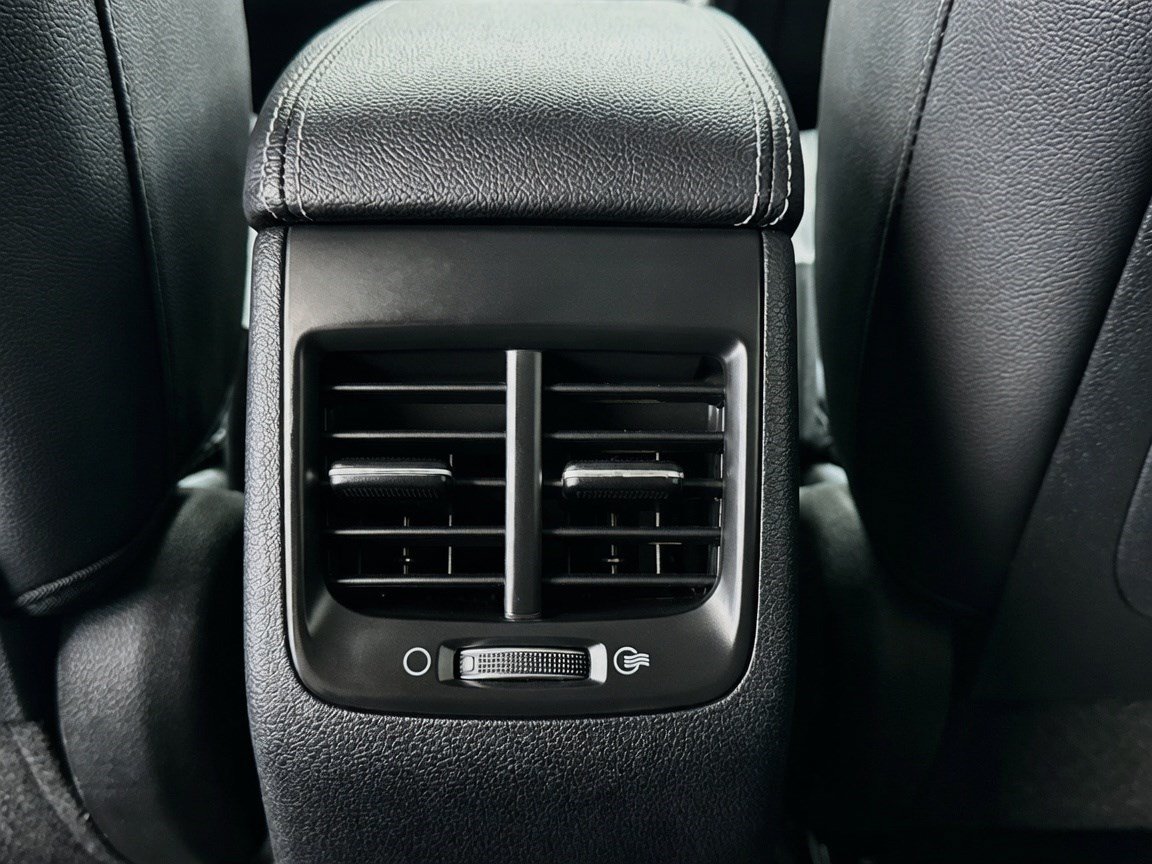 Used 2022 Kia Niro EX Premium FWD image 17