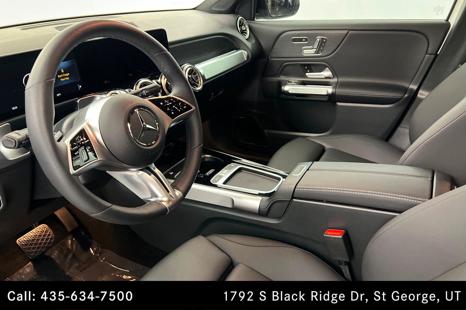 Certified 2026 Mercedes-Benz GLB 250 4MATIC image 15