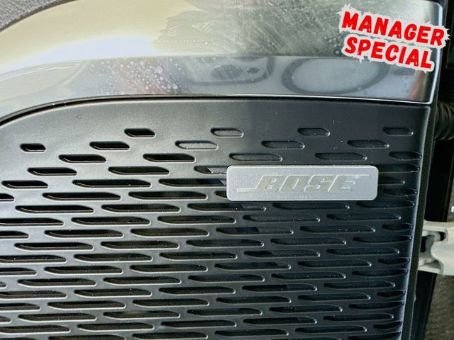 Used 2025 GMC Acadia Elevation image 21