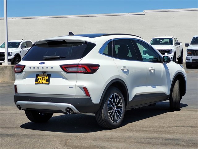 New 2025 Ford Escape SE image 4