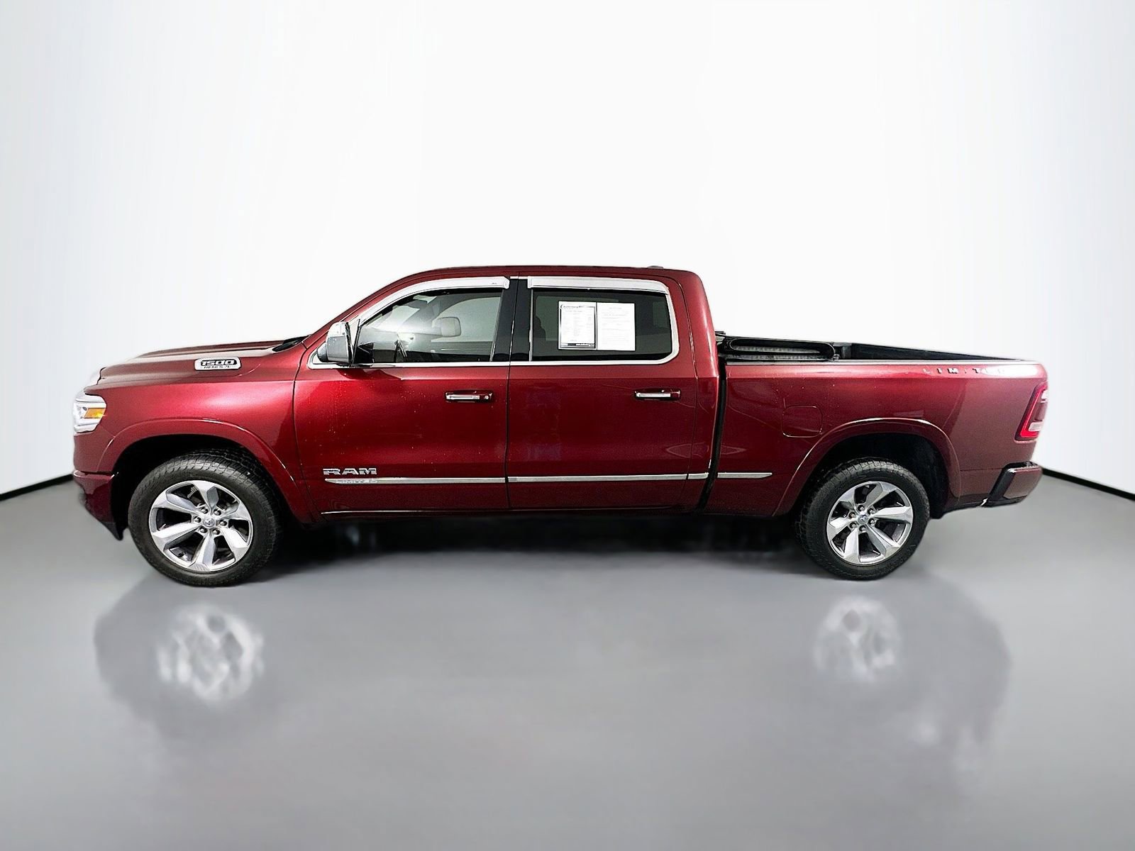 Used 2019 RAM 1500 Limited AWD/4WD image 4