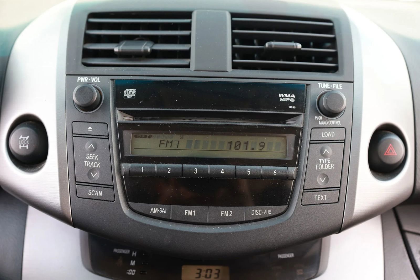 Used 2008 Toyota RAV4 Sport AWD/4WD image 32