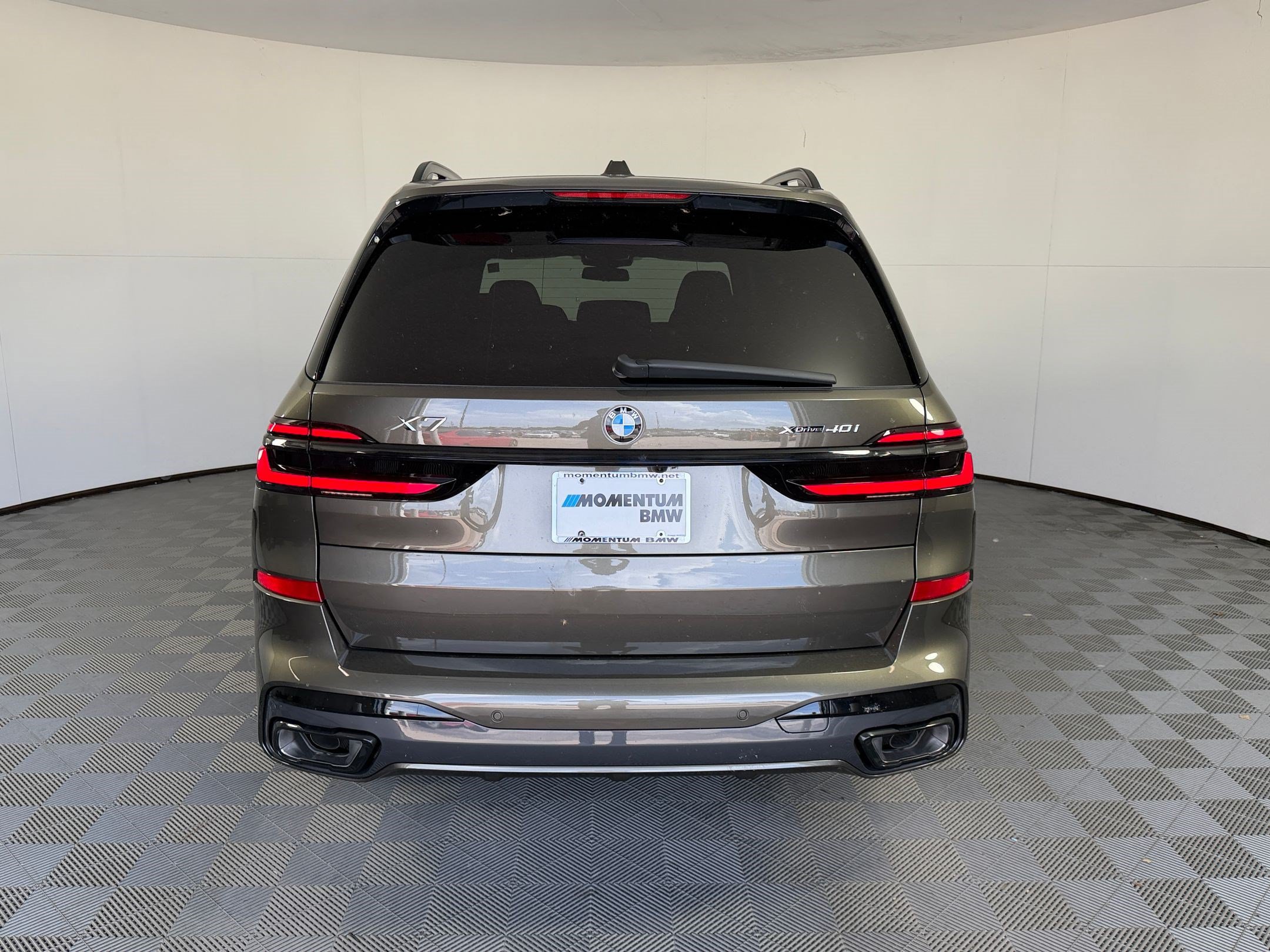 New 2027 BMW X7 xDrive40i w/ M Sport Package AWD/4WD image 10