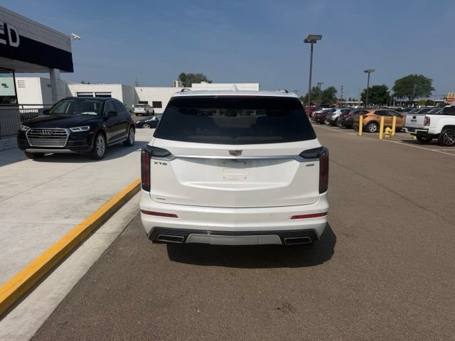 Used 2024 Cadillac XT6 Sport w/ Technology Package AWD/4WD image 9